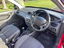 Ford Focus i LX 