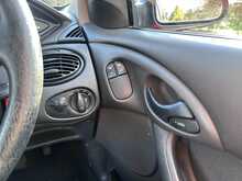 Ford Focus i LX 