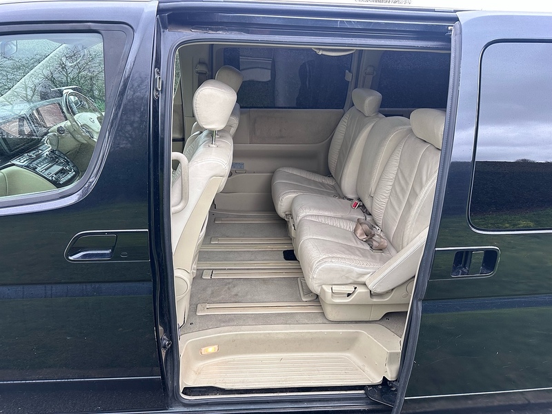 Nissan  MPV 0.0 Petrol