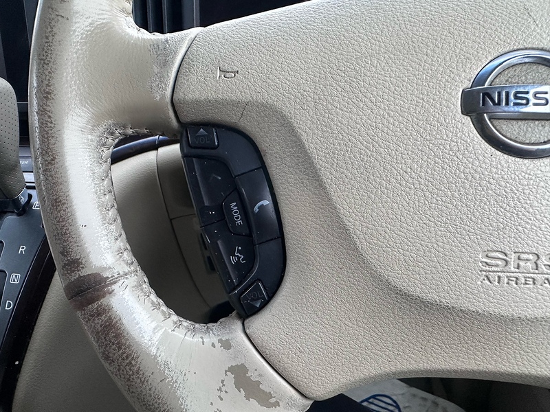 Nissan  MPV 0.0 Petrol