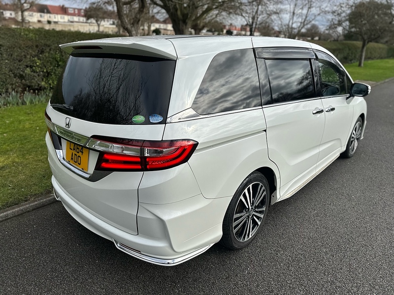 Honda 2.0 5dr Estate Petrol