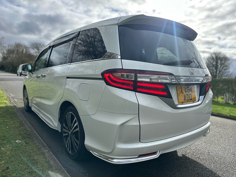 Honda 2.0 5dr Estate Petrol