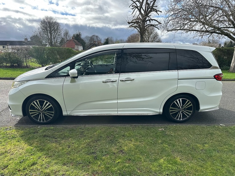 Honda 2.0 5dr Estate Petrol