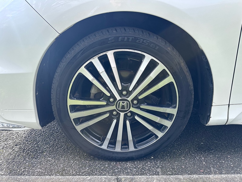 Honda 2.0 5dr Estate Petrol