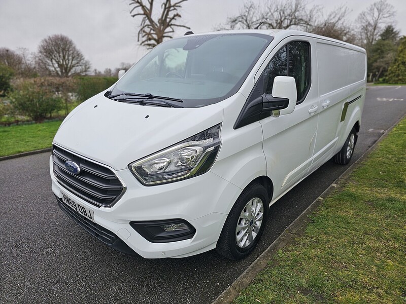 Ford 2.0 300 EcoBlue Limited Panel Van 5dr Diesel Manual L2 H1 Euro 6 (s/s) (130 ps)