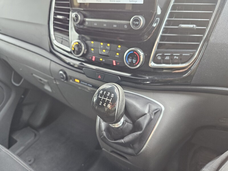 Ford 2.0 300 EcoBlue Limited Panel Van 5dr Diesel Manual L2 H1 Euro 6 (s/s) (130 ps)