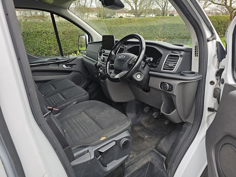 Ford 2.0 300 EcoBlue Limited Panel Van 5dr Diesel Manual L2 H1 Euro 6 (s/s) (130 ps)