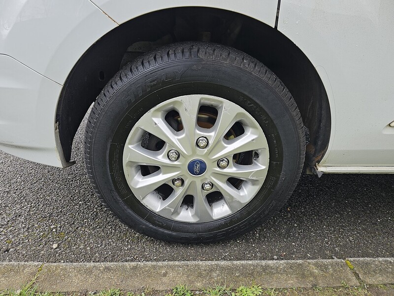 Ford 2.0 300 EcoBlue Limited Panel Van 5dr Diesel Manual L2 H1 Euro 6 (s/s) (130 ps)