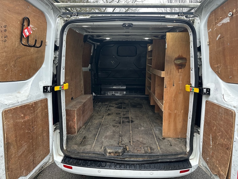Ford 2.0 280 EcoBlue Limited Panel Van 5dr Diesel Manual L1 H1 Euro 6 (s/s) (130 ps)