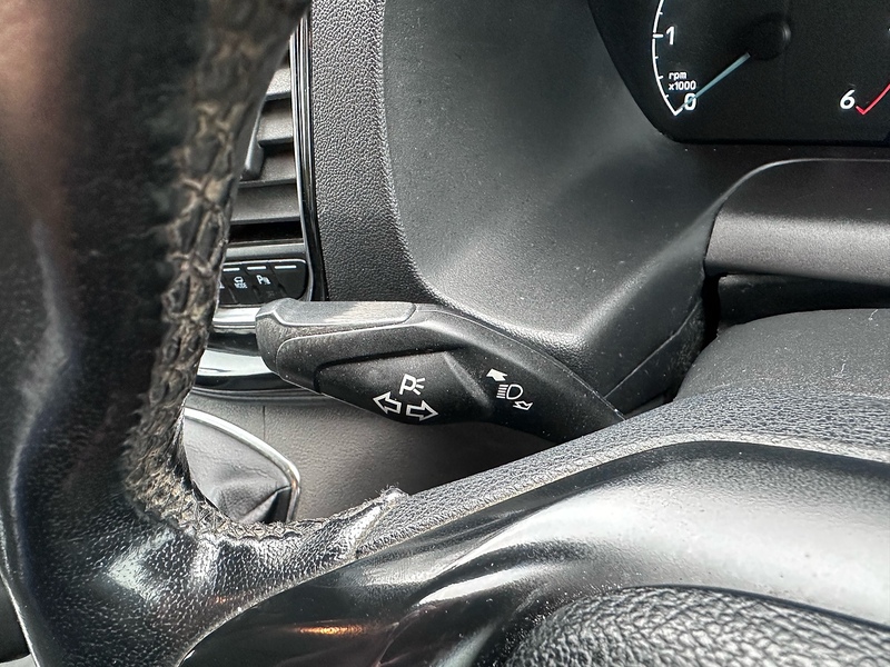 Ford 2.0 280 EcoBlue Limited Panel Van 5dr Diesel Manual L1 H1 Euro 6 (s/s) (130 ps)