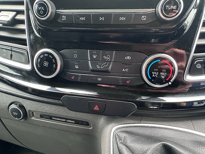 Ford 2.0 280 EcoBlue Limited Panel Van 5dr Diesel Manual L1 H1 Euro 6 (s/s) (130 ps)