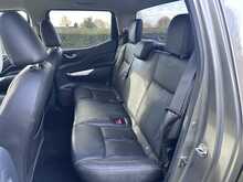 Nissan Navara dCi Tekna 