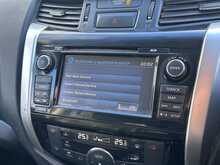 Nissan Navara dCi Tekna 
