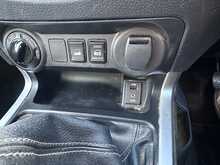 Nissan Navara dCi Tekna 