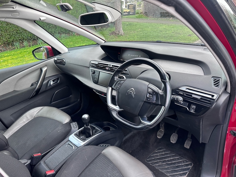 Citroen PureTech Flair MPV 1.2 Manual Petrol