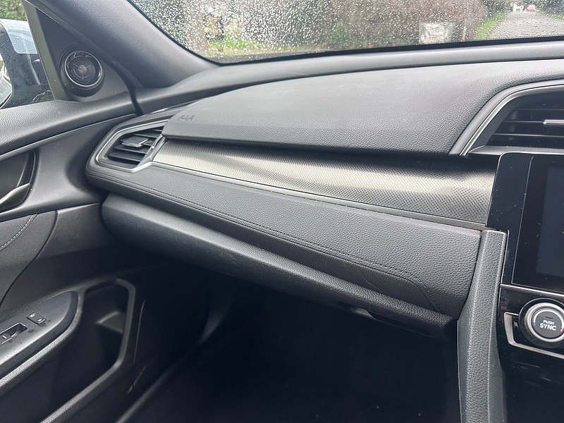 Honda VTEC Turbo SR Hatchback 1.0 Manual Petrol