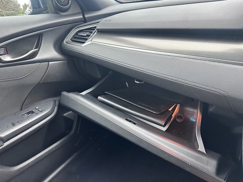 Honda VTEC Turbo SR Hatchback 1.0 Manual Petrol