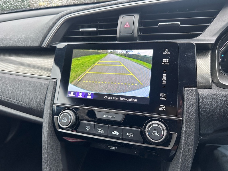 Honda VTEC Turbo SR Hatchback 1.0 Manual Petrol