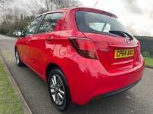 Toyota Yaris Dual VVT-i Icon 