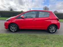 Toyota Yaris Dual VVT-i Icon 