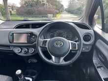 Toyota Yaris Dual VVT-i Icon 