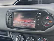 Toyota Yaris Dual VVT-i Icon 