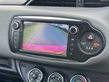 Toyota Yaris Dual VVT-i Icon 