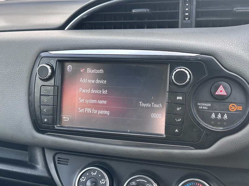 Toyota Dual VVT-i Icon Hatchback 1.3 Manual Petrol