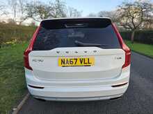 Volvo XC90 h T8 Twin Engine Momentum Pro 