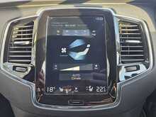 Volvo XC90 h T8 Twin Engine Momentum Pro 
