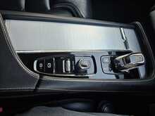 Volvo XC90 h T8 Twin Engine Momentum Pro 