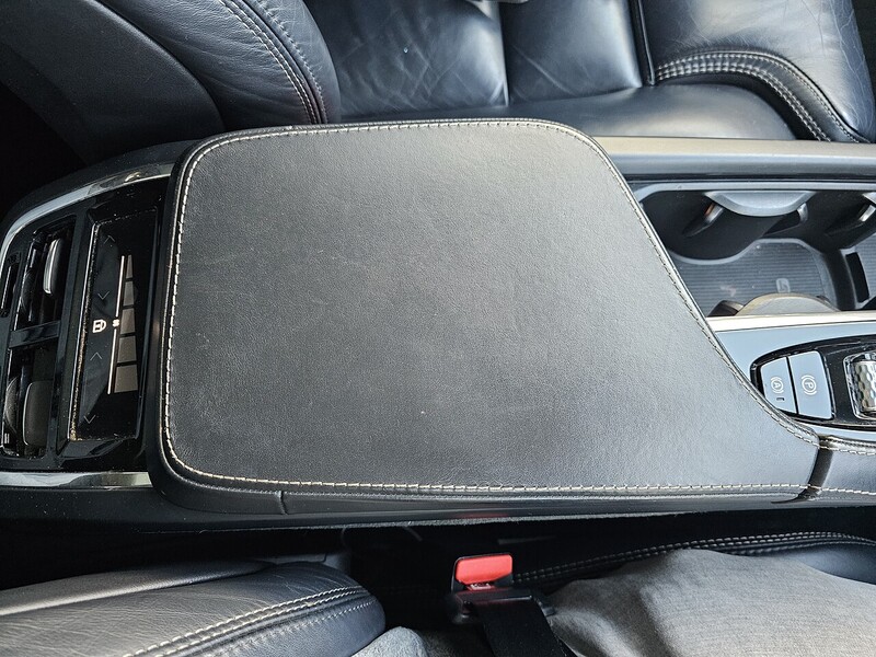 Volvo h T8 Twin Engine Momentum Pro SUV 2.0 Automatic Petrol Plug-in Hybrid