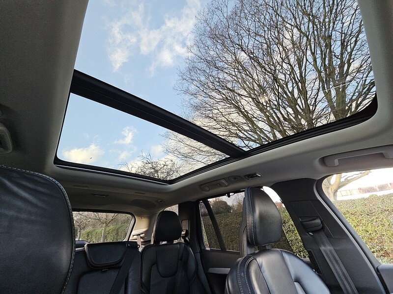 Volvo h T8 Twin Engine Momentum Pro SUV 2.0 Automatic Petrol Plug-in Hybrid