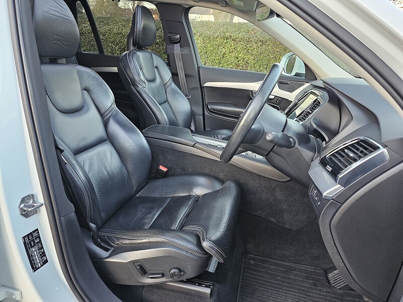 Volvo h T8 Twin Engine Momentum Pro SUV 2.0 Automatic Petrol Plug-in Hybrid