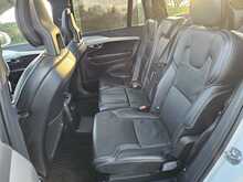 Volvo XC90 h T8 Twin Engine Momentum Pro 