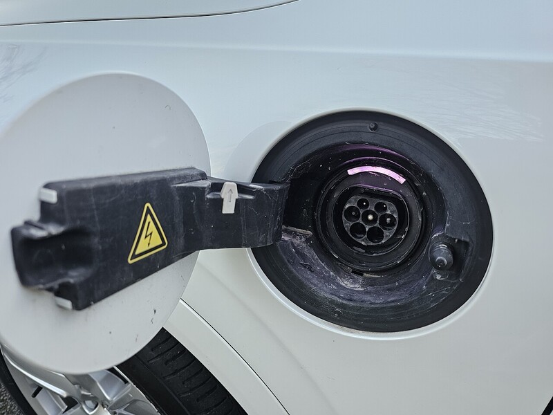 Volvo h T8 Twin Engine Momentum Pro SUV 2.0 Automatic Petrol Plug-in Hybrid