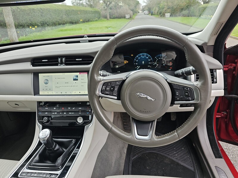 Jaguar d Prestige Saloon 2.0 Manual Diesel