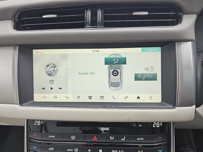 Jaguar d Prestige Saloon 2.0 Manual Diesel