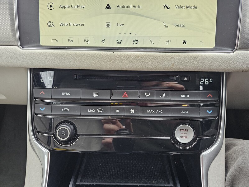 Jaguar d Prestige Saloon 2.0 Manual Diesel