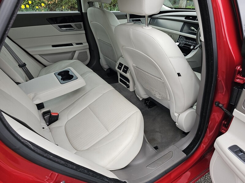 Jaguar d Prestige Saloon 2.0 Manual Diesel