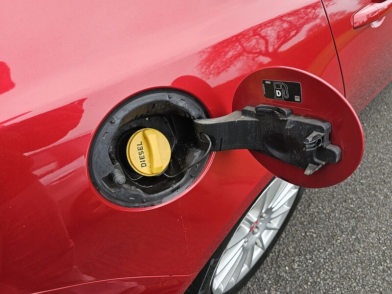 Jaguar d Prestige Saloon 2.0 Manual Diesel