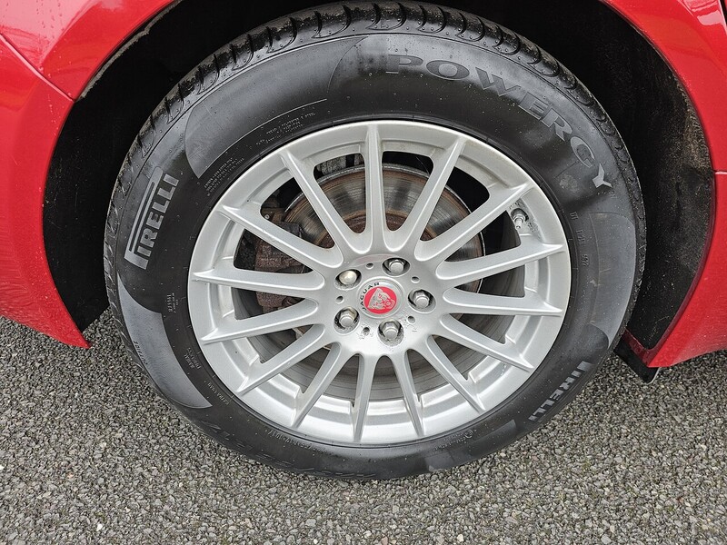 Jaguar d Prestige Saloon 2.0 Manual Diesel