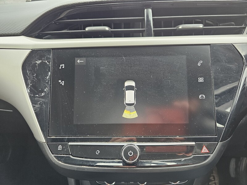 Vauxhall 50kWh SE Nav Premium Hatchback 5dr Electric Auto (7.4Kw Charger) (136 ps)