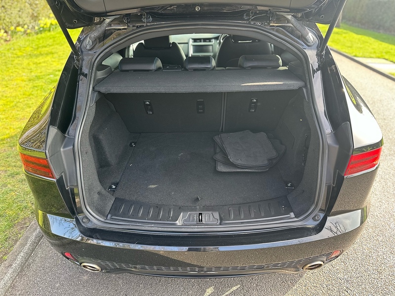 Jaguar 2.0 D180 R-Dynamic S SUV 5dr Diesel Manual AWD Euro 6 (s/s) (180 ps)