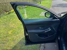 Jaguar E-PACE D180 R-Dynamic S 