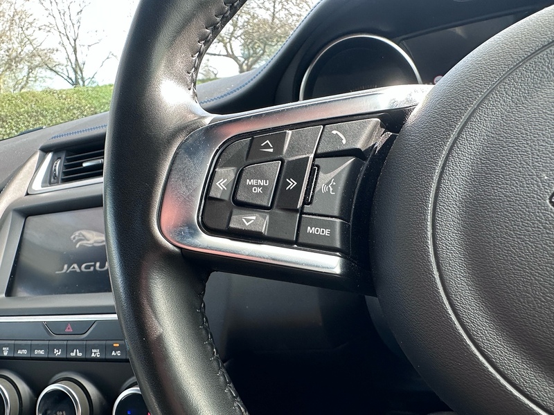 Jaguar 2.0 D180 R-Dynamic S SUV 5dr Diesel Manual AWD Euro 6 (s/s) (180 ps)