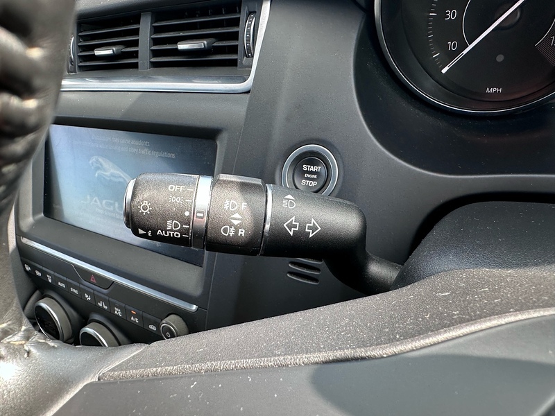 Jaguar 2.0 D180 R-Dynamic S SUV 5dr Diesel Manual AWD Euro 6 (s/s) (180 ps)