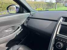 Jaguar E-PACE D180 R-Dynamic S 