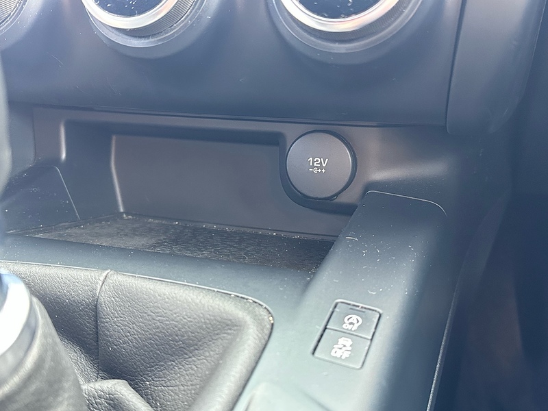 Jaguar 2.0 D180 R-Dynamic S SUV 5dr Diesel Manual AWD Euro 6 (s/s) (180 ps)