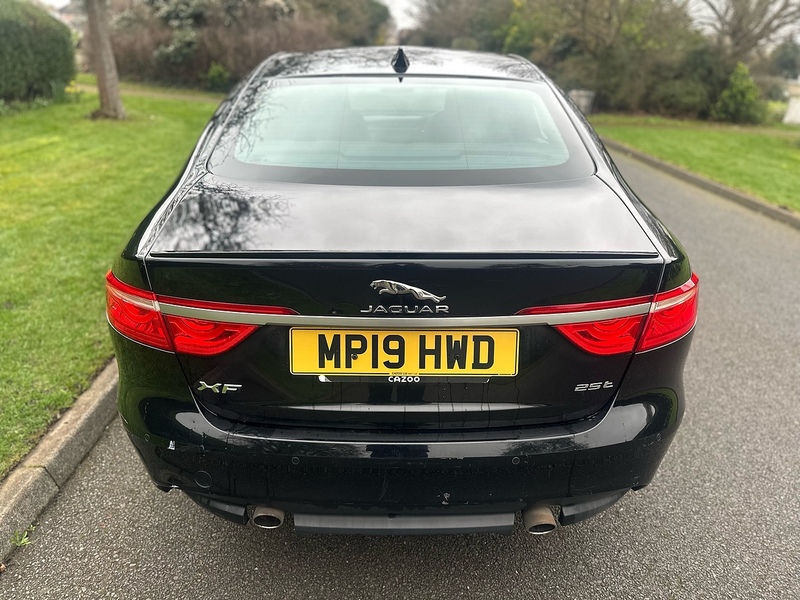 Jaguar 2.0i R-Sport GPF Saloon 4dr Petrol Auto Euro 6 (s/s) (250 ps)